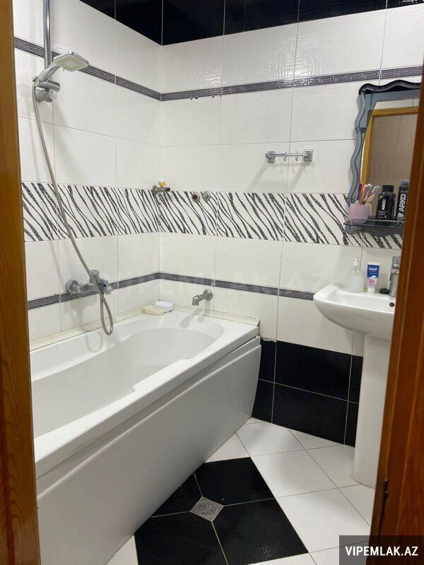 Binəqədi rayonunda 3 otaqlı Köhnə tikili Satılır, 80 m² — Mənzil, Bakı (8)