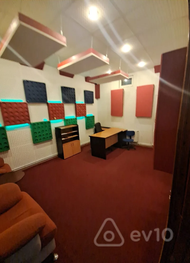 Ofis, 95 m², Yusif Vəzir Çəmənzəminli küçəsi — kirayə — Ofis, Bakı (5)