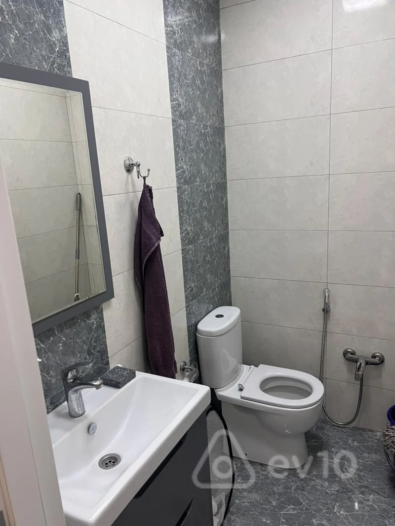 4 otaqlı mənzil, 180 m², Huseyn Cavid pr — kirayə — Mənzil, Bakı (11)