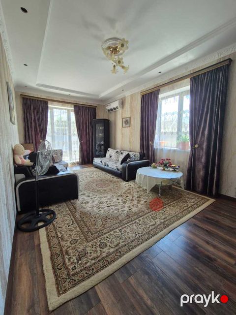 Satılır 3 otaqlı həyət evi/bağ evi 100 m² — Bakı