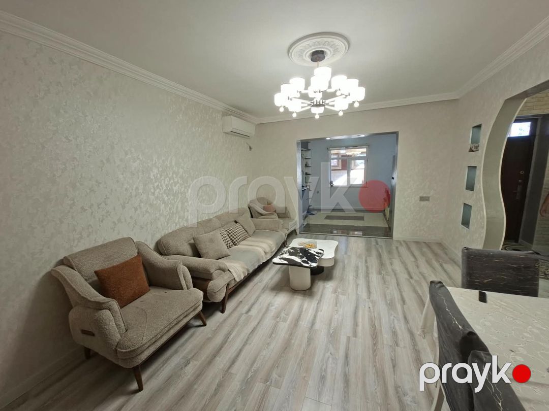 Satılır 6 otaqlı həyət evi/bağ evi 250 m² — Ev, villa, Bakı (6)