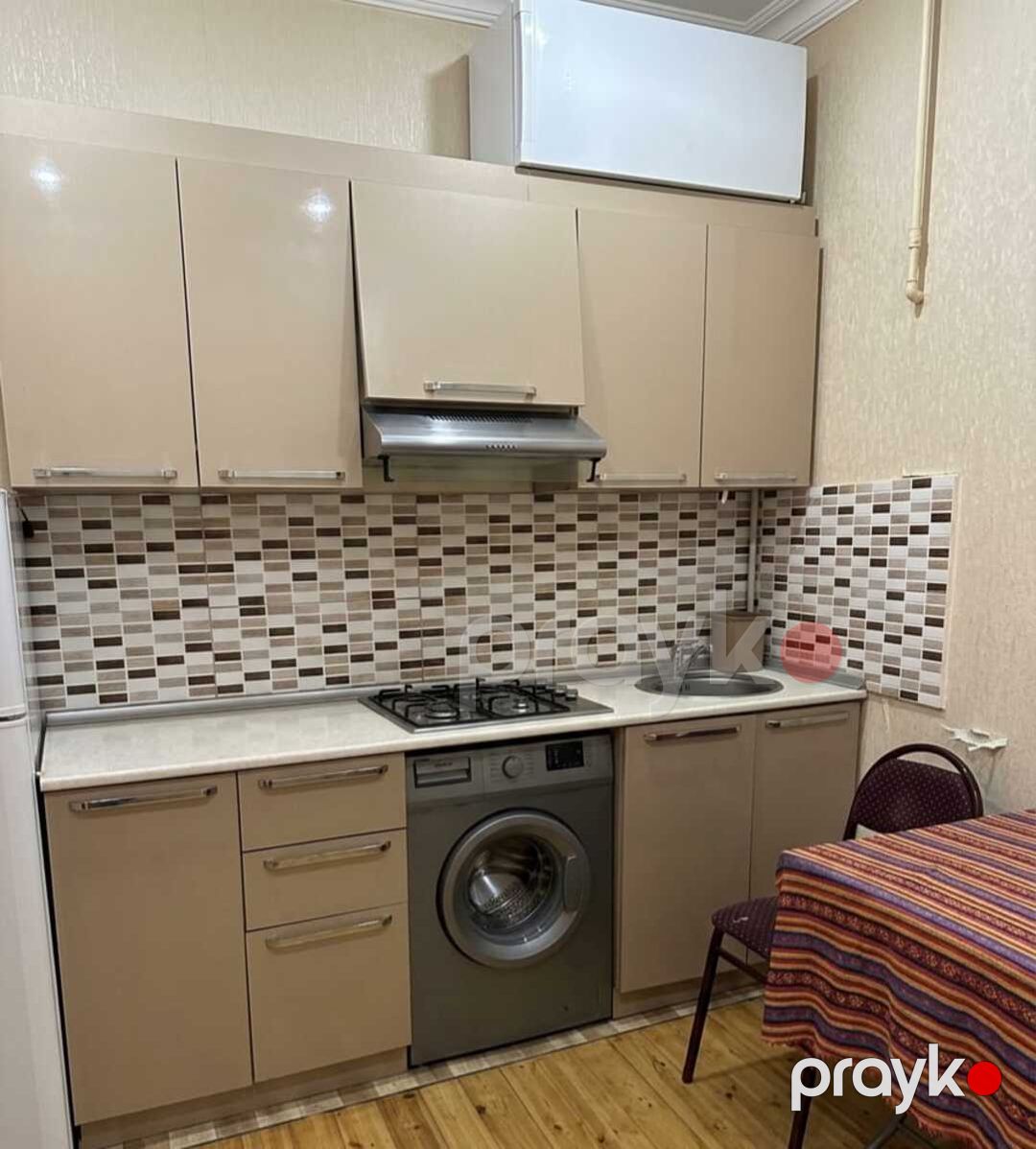 Satılır 1 otaqlı köhnə tikili 40 m² — Mənzil, Bakı (5)