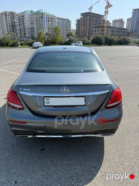Mercedes E 300, 2.0 L, 2017 il, 142 450 km — Avtomobillər, Bakı (2)