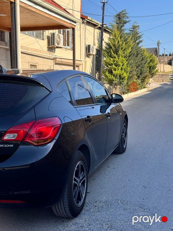 Opel Astra, 1.3 L, 2012 il, 300 000 km — Avtomobillər, Bakı (4)