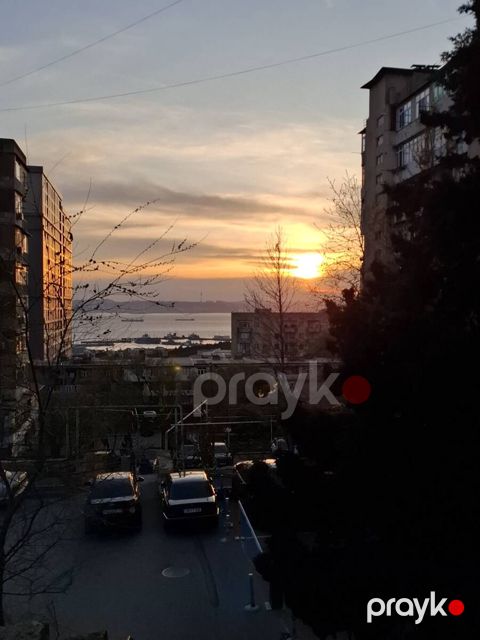 Satılır 3 otaqlı köhnə tikili 70 m² — Bakı