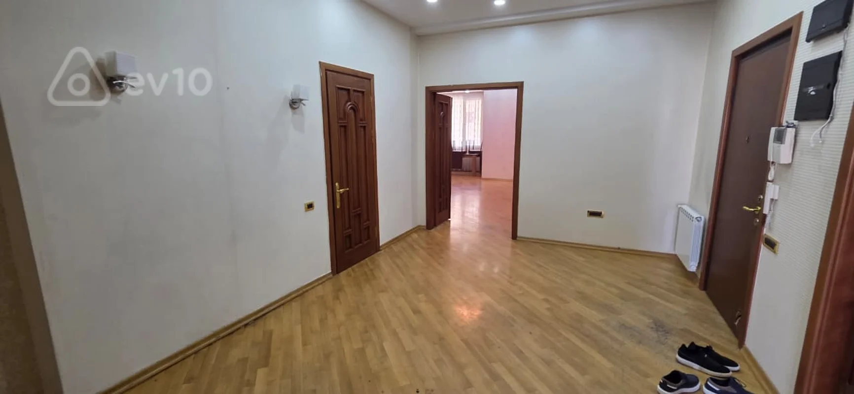 4 otaqlı mənzil, 200 m², Rəşid behbudov kç — Mənzil, Bakı (10)