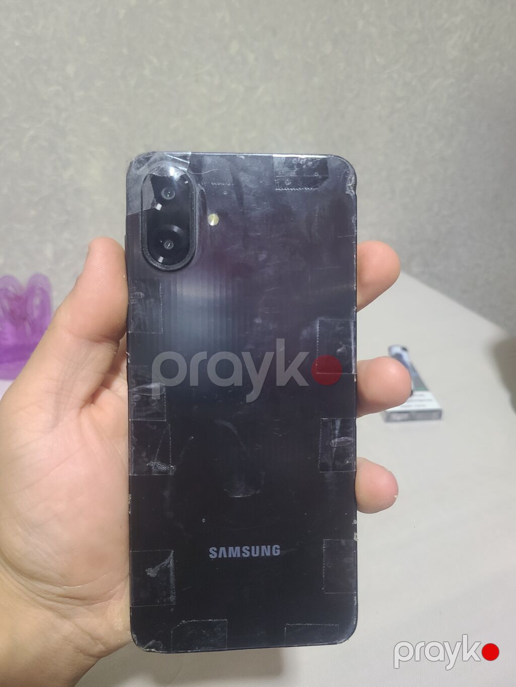 Samsung Galaxy S22 — Samsung, Digah (2)