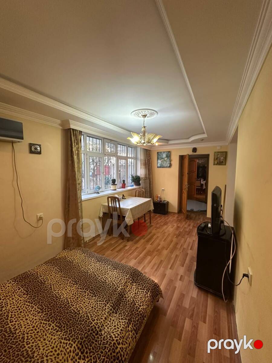Satılır 8 otaqlı köhnə tikili 150 m² — Mənzil, Bakı (6)