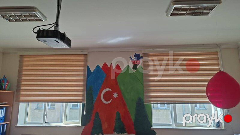 Zebra jalüz növü — Pəncərələr, qapılar, balkonlar, Bakı (2)