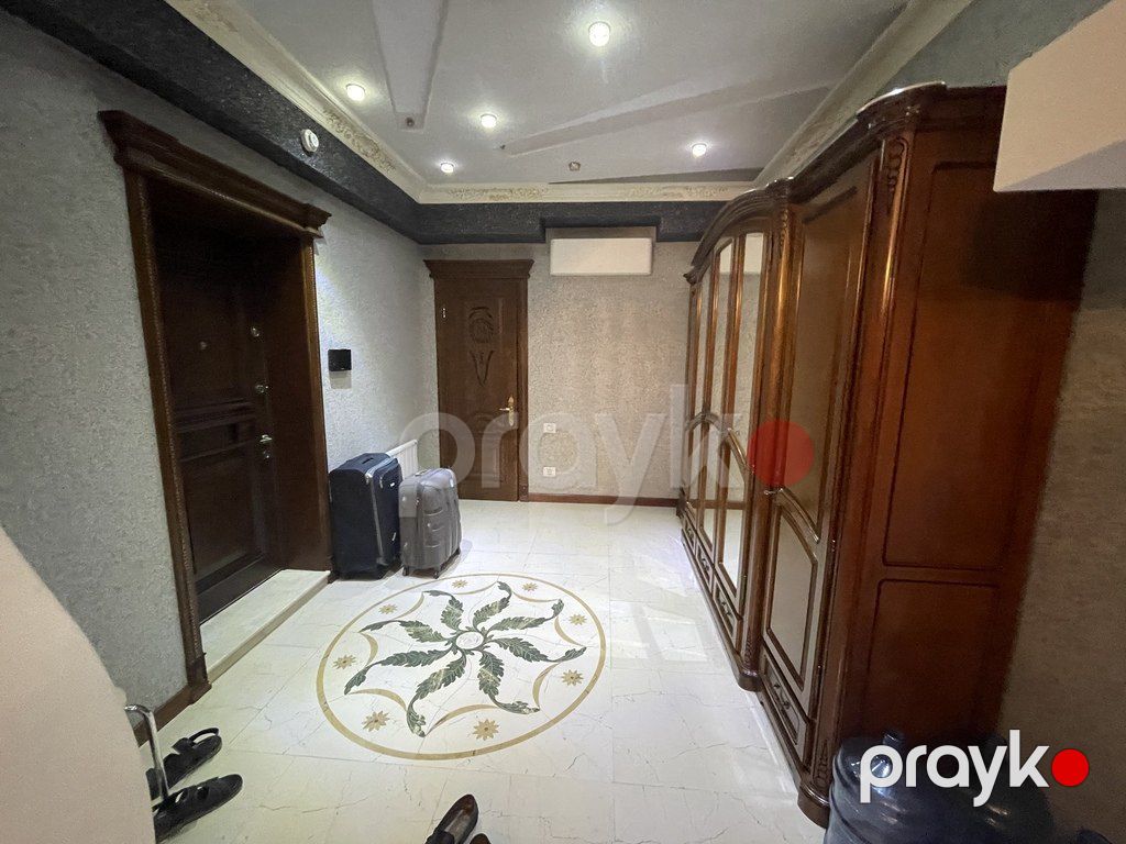 Satılır 4 otaqlı yeni tikili 250 m² — Mənzil, Bakı (11)