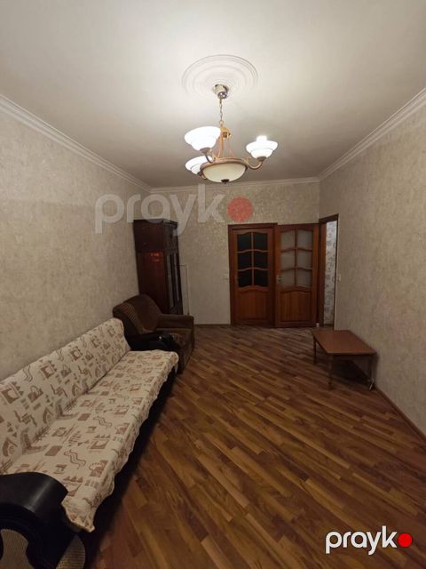 Satılır 2 otaqlı köhnə tikili 43 m² — Bakı
