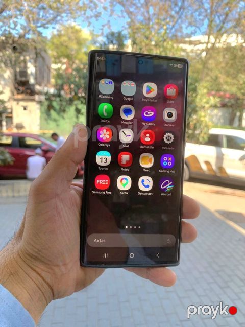 Samsung Galaxy S22 Ultra ekranı — Bakı