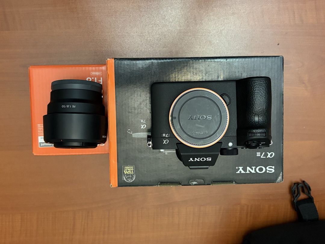 Fotoaparat Sony A7 iii 50mm f1.8 — Foto və video texnikası, Bakı (3)