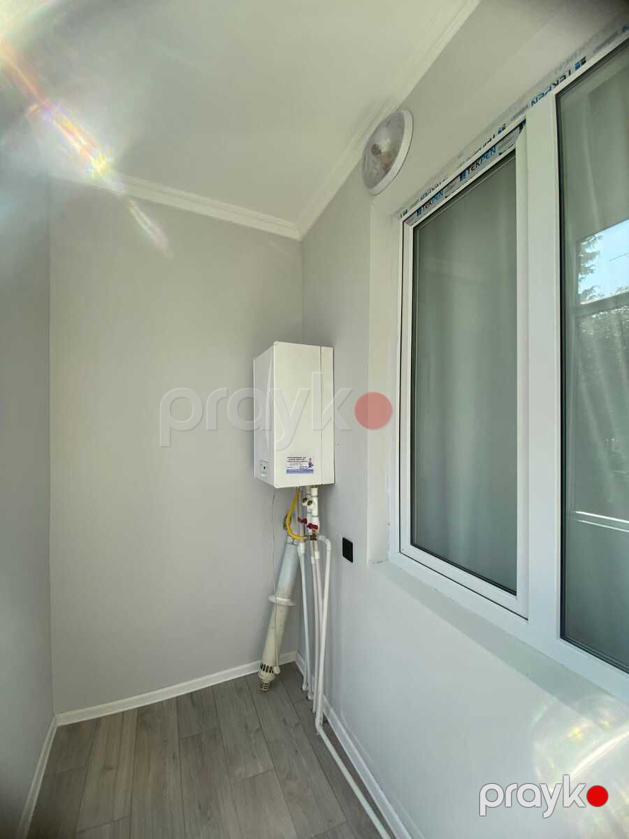 Satılır 2 otaqlı köhnə tikili 45 m² — Mənzil, Bakı (9)