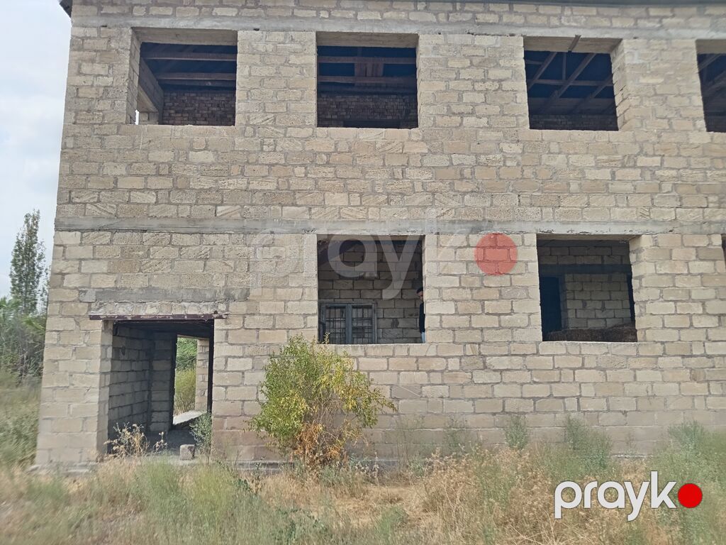 Satışa təqdim olunur: iki mərtəbəli, böyük ölçülü daş tikili. 30 sot — Əmlak, Sumqayıt (2)
