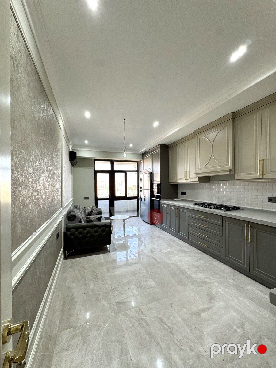 Satılır 5 otaqlı yeni tikili 235 m² — Mənzil, Bakı (4)