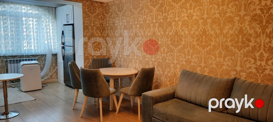 İcarəyə verilir 2 otaqlı köhnə tikili 43 m² — Mənzil, Bakı (8)
