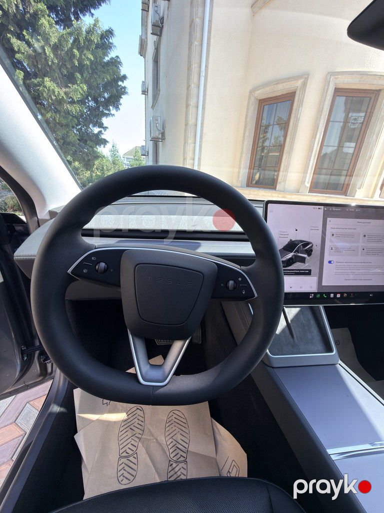 Tesla Model Y, 75 kWh, 2025 il, 3 790 km — Avtomobillər, Bakı (5)