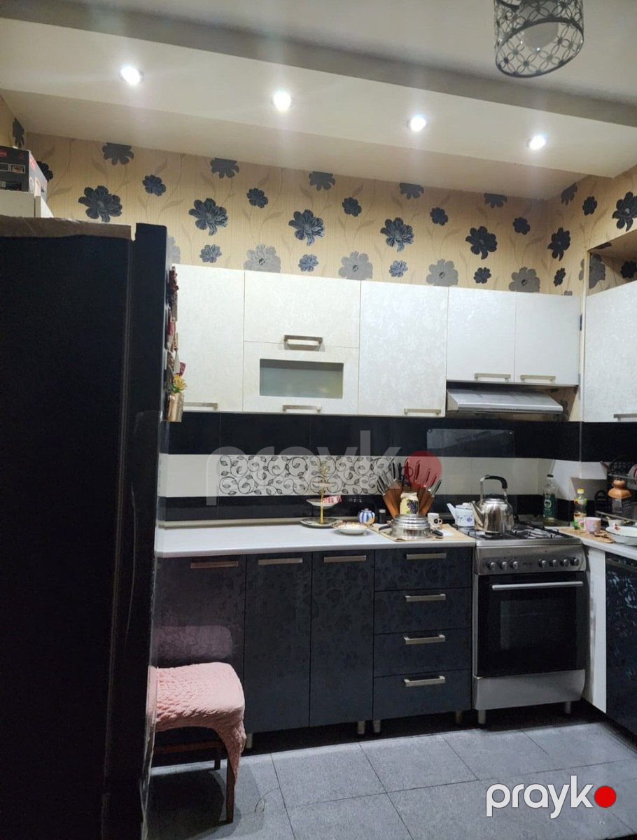 İcarəyə verilir 3 otaqlı köhnə tikili 115 m² — Mənzil, Bakı (5)