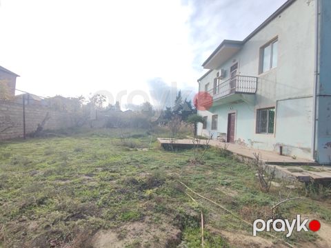 Satılır 4 otaqlı həyət evi/bağ evi 180 m² — Bakı