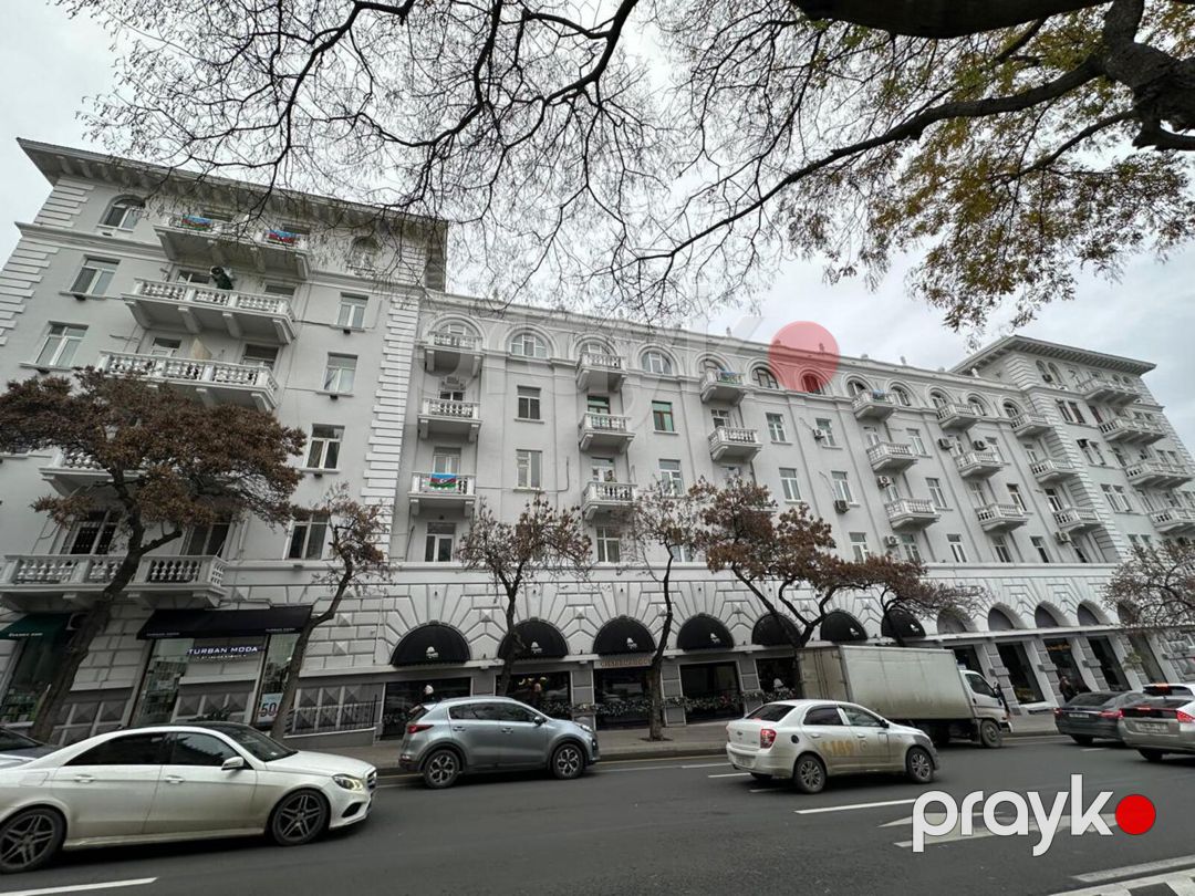 3-otaqlı mənzil, İçəri şəhər m., 100 m² — Mənzil, Bakı (2)