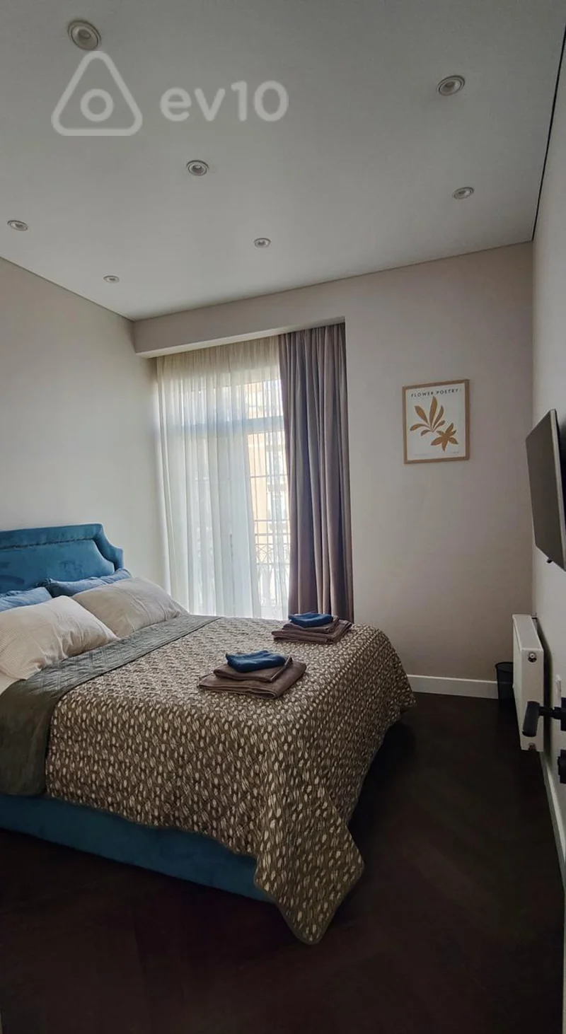 2 otaqlı mənzil, 70 m², Mərkəzi bulvar — kirayə — Mənzil, Bakı (5)