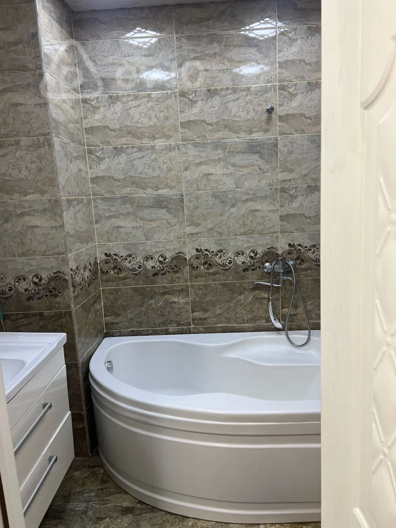2 otaqlı mənzil, 85 m², Əliyar Əliyev küçəsi — kirayə — Mənzil, Bakı (12)
