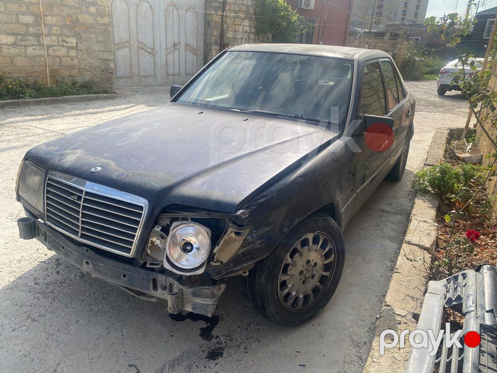 Mercedes 220 E, 2.2 L, 1995 il, 124 000 km — Avtomobillər, Bakı (4)