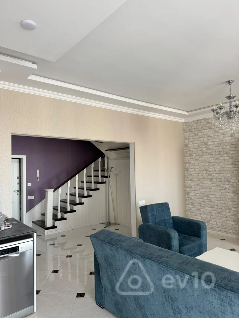 3 otaqlı mənzil, 120 m², Bakı, Xan Şuşinski küçəsi — kirayə — Mənzil, Bakı (5)