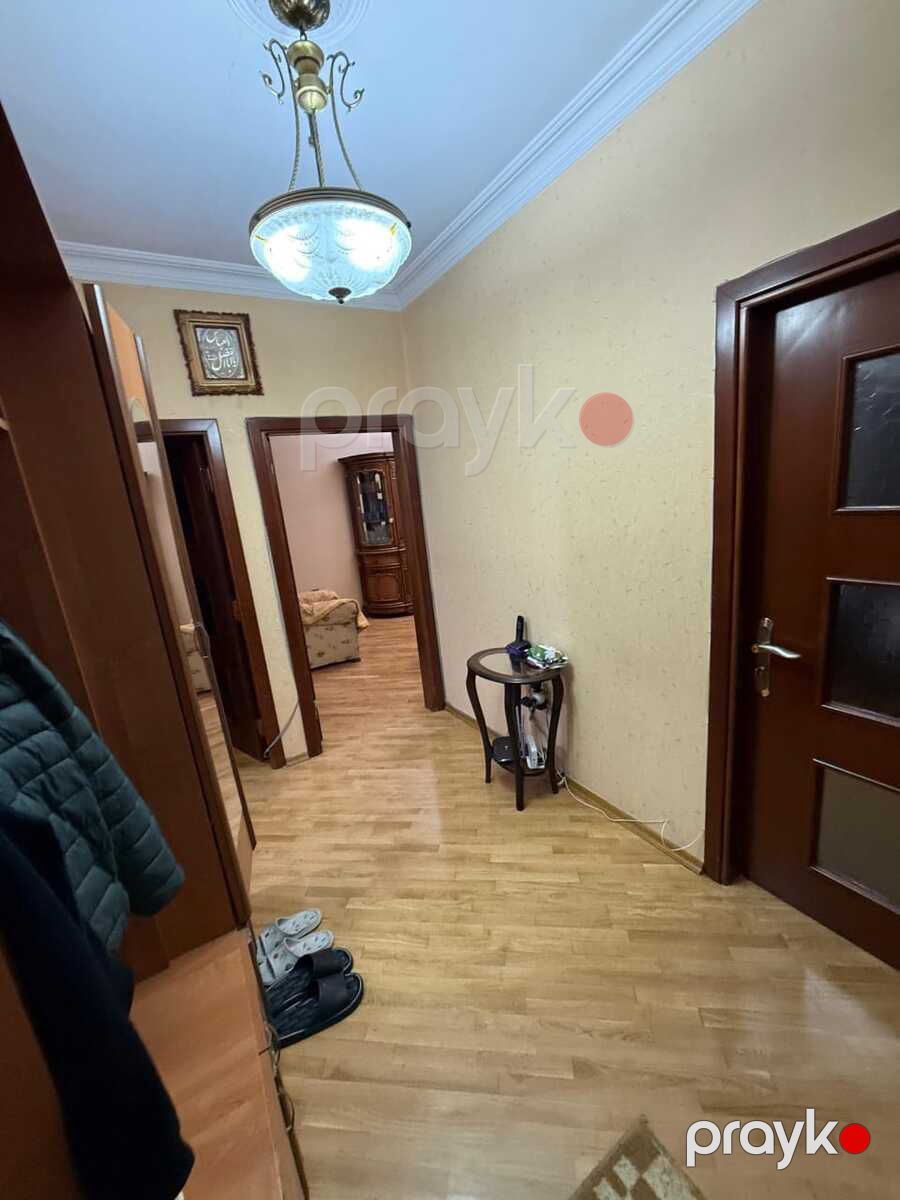 Satılır 4 otaqlı köhnə tikili 110 m² — Mənzil, Bakı (11)