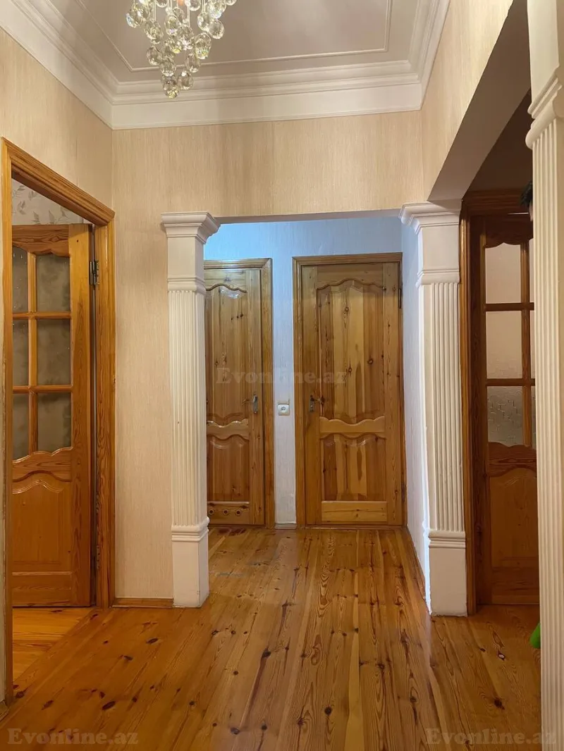 Satılır 3 otaqlı Mənzil Köhnə tikili 85 m² Bakı, Binəqədi r., Memar Əcəmi m., 9-cu mikrorayon — Mənzil, Bakı (6)