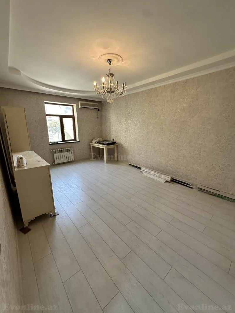 Satılır 2 otaqlı Mənzil Köhnə tikili 74 m² Bakı, Abşeron r — Mənzil, Bakı (3)