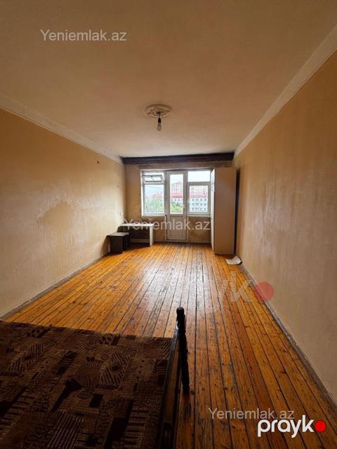 Satılır 1 otaqlı Bina evi menzil (Köhnə tikili), 32 m², 2-ci mikrorayon — Sumqayıt