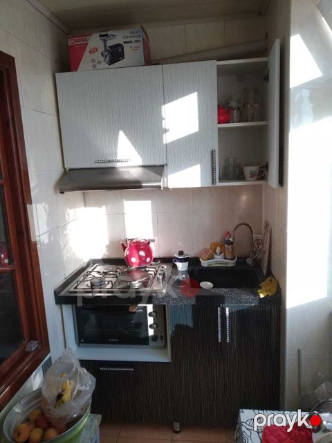Satılır 3 otaqlı köhnə tikili 49 m² — Bakı