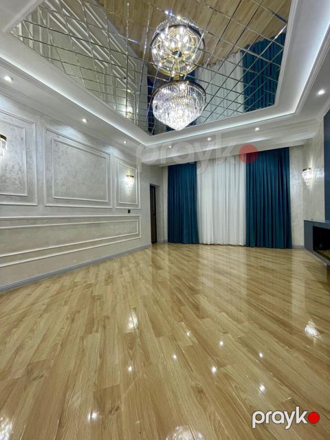 Satılır 4 otaqlı yeni tikili 140 m² — Bakı