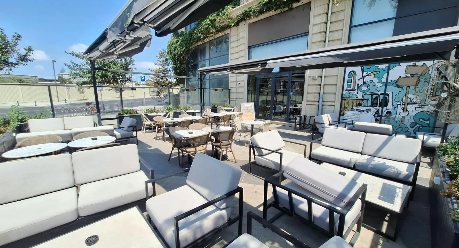 200 m² Yaxşı təmirli obyekt kirayə verilir — Əmlak, Bakı (2)