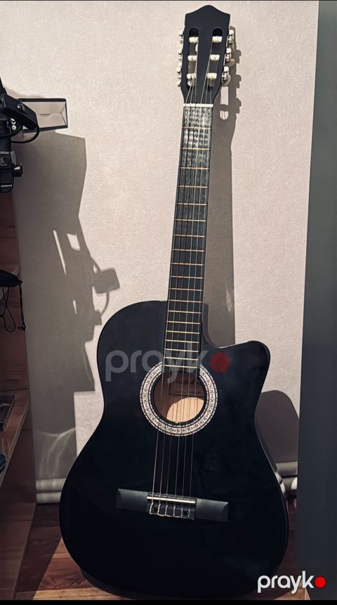 Klassik gitar 4x4 ölçü — Masazır