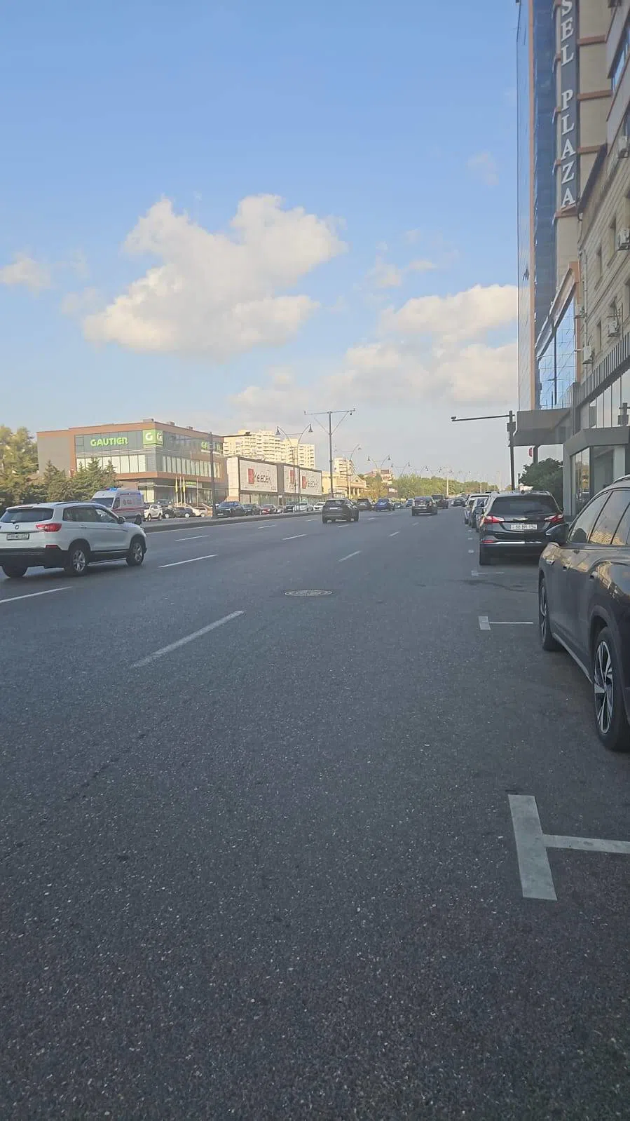 3 otaqlı mənzil 130 m² satılır — Mənzil, Bakı (12)