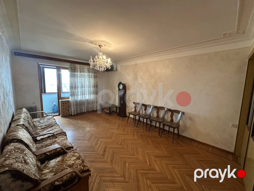 Satılır 3 otaqlı köhnə tikili 102 m² — Mənzil, Bakı (2)
