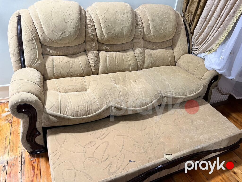 Bej rəngli yumşaq mebel dəsti - Komplekt: 3 nəfərlik divan + 2 ədəd — Yumşaq mobilya dəstləri, Masazır (2)