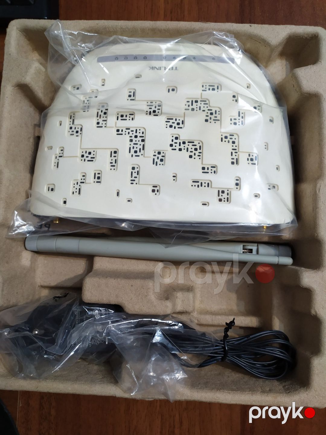 300Mbps Wireless N ADSL2+ Modem Router TD-W8961N — Şəbəkə və server avadanlığı, Bakı (2)