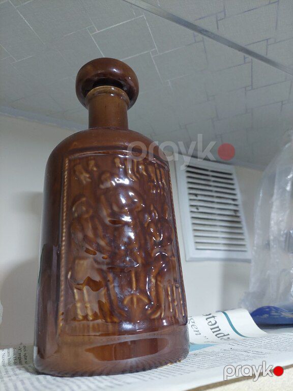 Qədimi qrafin — Qablar və mətbəx əşyaları, Bakı (3)