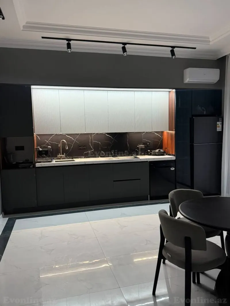Satılır 4 otaqlı Həyət evi 257 m² Bakı, Sabunçu r., Albalılıq — Ev, villa, Bakı (7)