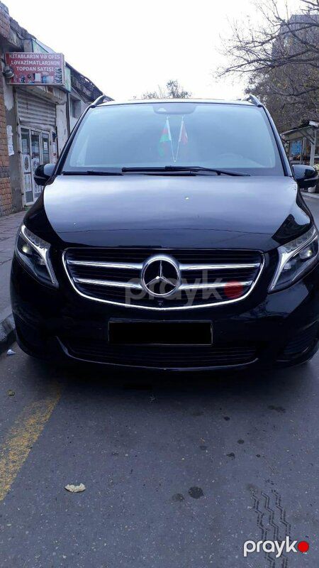 Mercedes Viano — Minik avtomobili icarəsi, Bakı (2)
