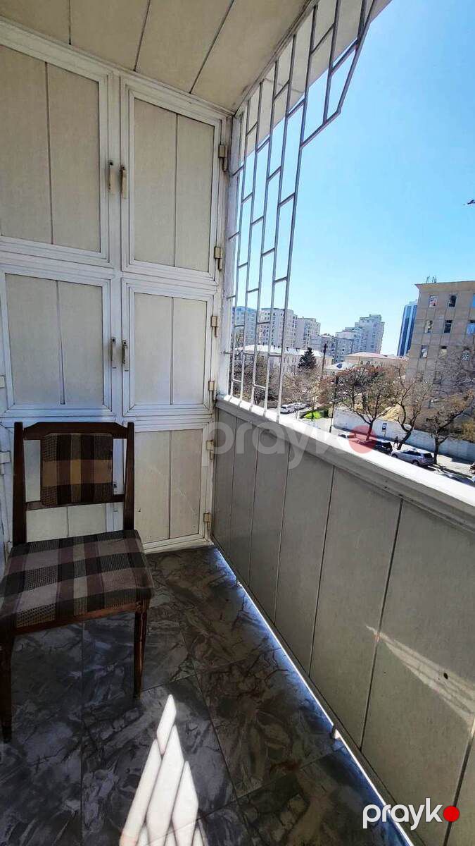 Satılır 2 otaqlı köhnə tikili 57 m² — Mənzil, Bakı (6)