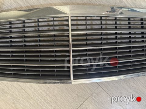 Mercedes radiator barmaqlığı — Sumqayıt