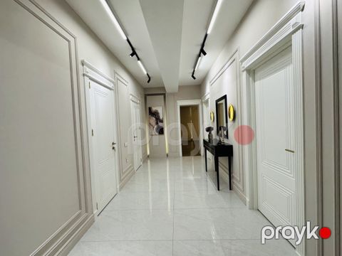 Satılır 3 otaqlı yeni tikili 110 m² — Bakı