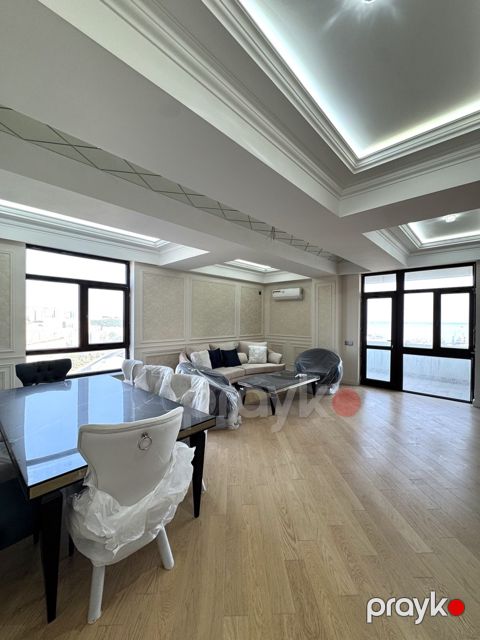 Satılır 5 otaqlı yeni tikili 235 m² — Bakı