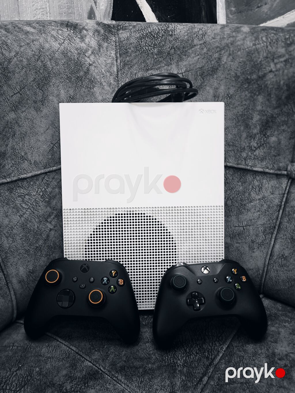 Xbox One S 500GB satılır. Əla vəziyyətdədir, problemsiz işləyir — Oyun konsolları, Bakı (2)