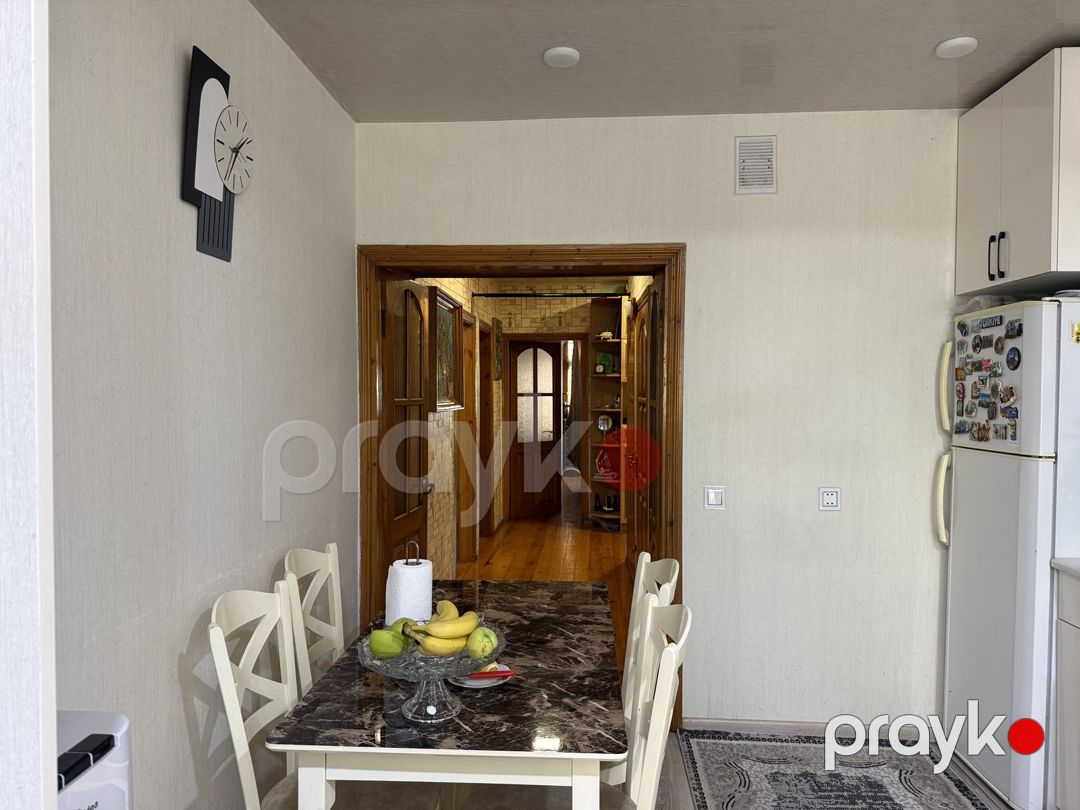 Satılır 4 otaqlı köhnə tikili 90 m² — Mənzil, Bakı (11)